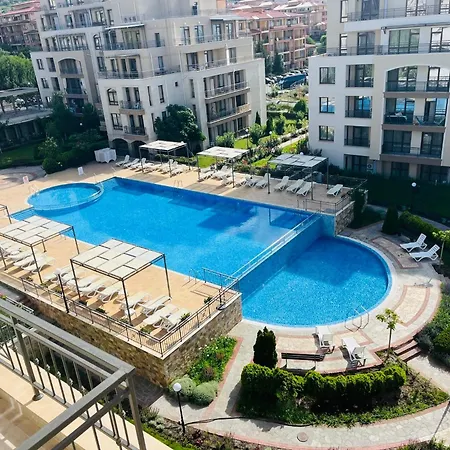 Sorrento E 24 アパート *