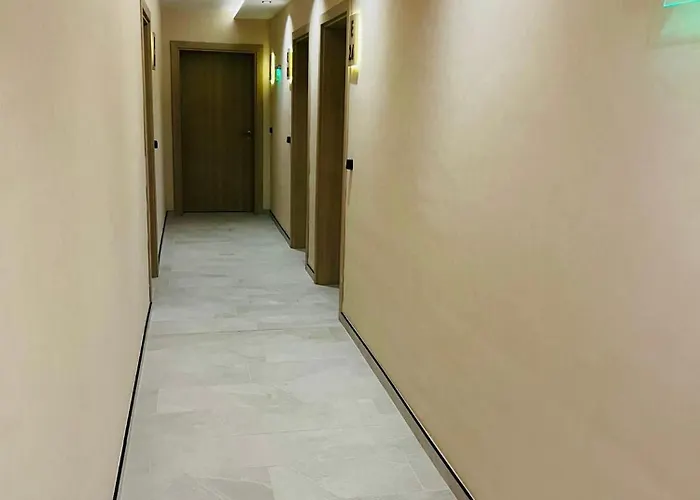 Sorrento E 24 سفيتي فلاس